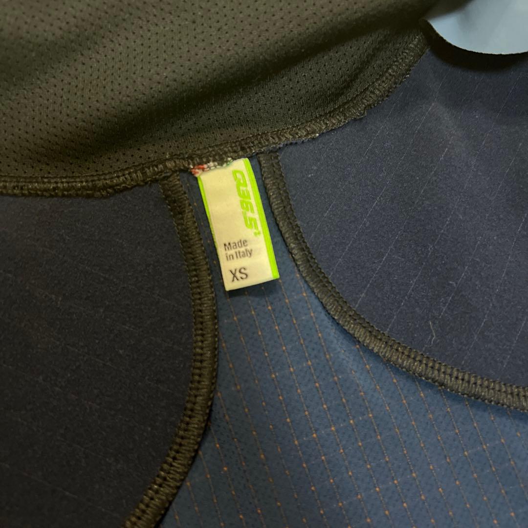 Q36.5 サイクルジャージ