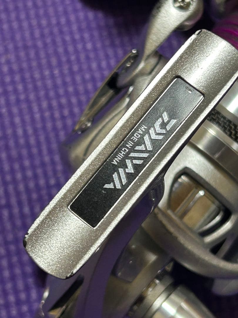 ダイワ カルディア 4000 スピニングリール おまけ付き