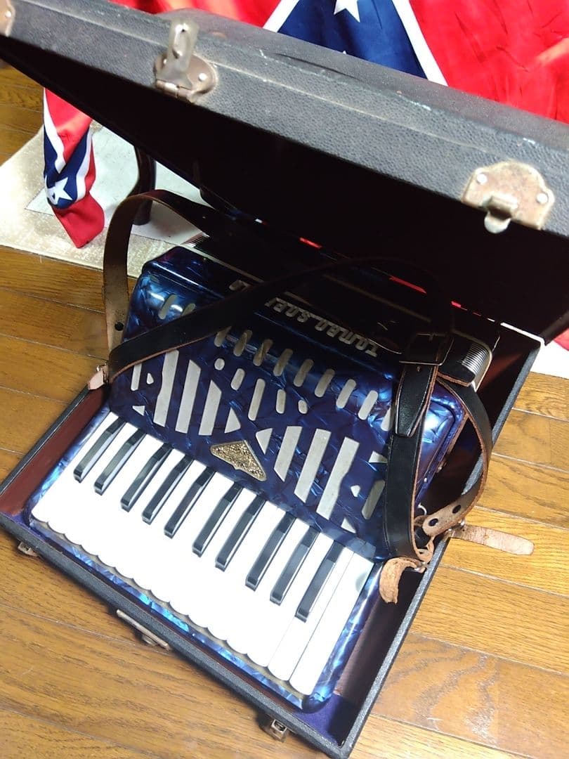 （美品即演奏可）TAMBO SOPRANO アコーディオン 青【信頼の日本製】