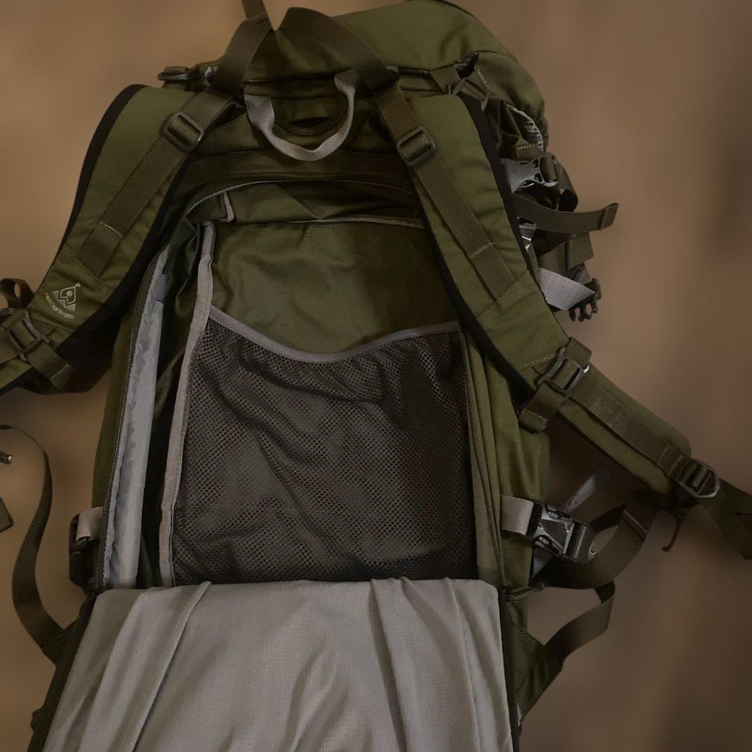 PLUS ONE WORKS バックパック　(バックカントリー向け)