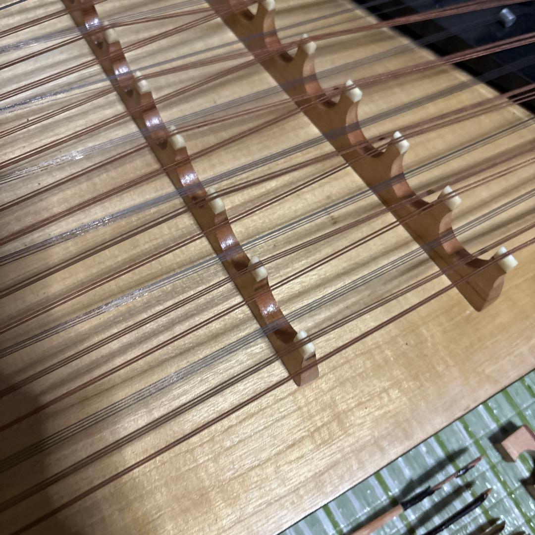 ハンマーダルシマー　ヤンチン　洋琴　お琴　中国楽器　弦楽器　ハードケース　ハープ