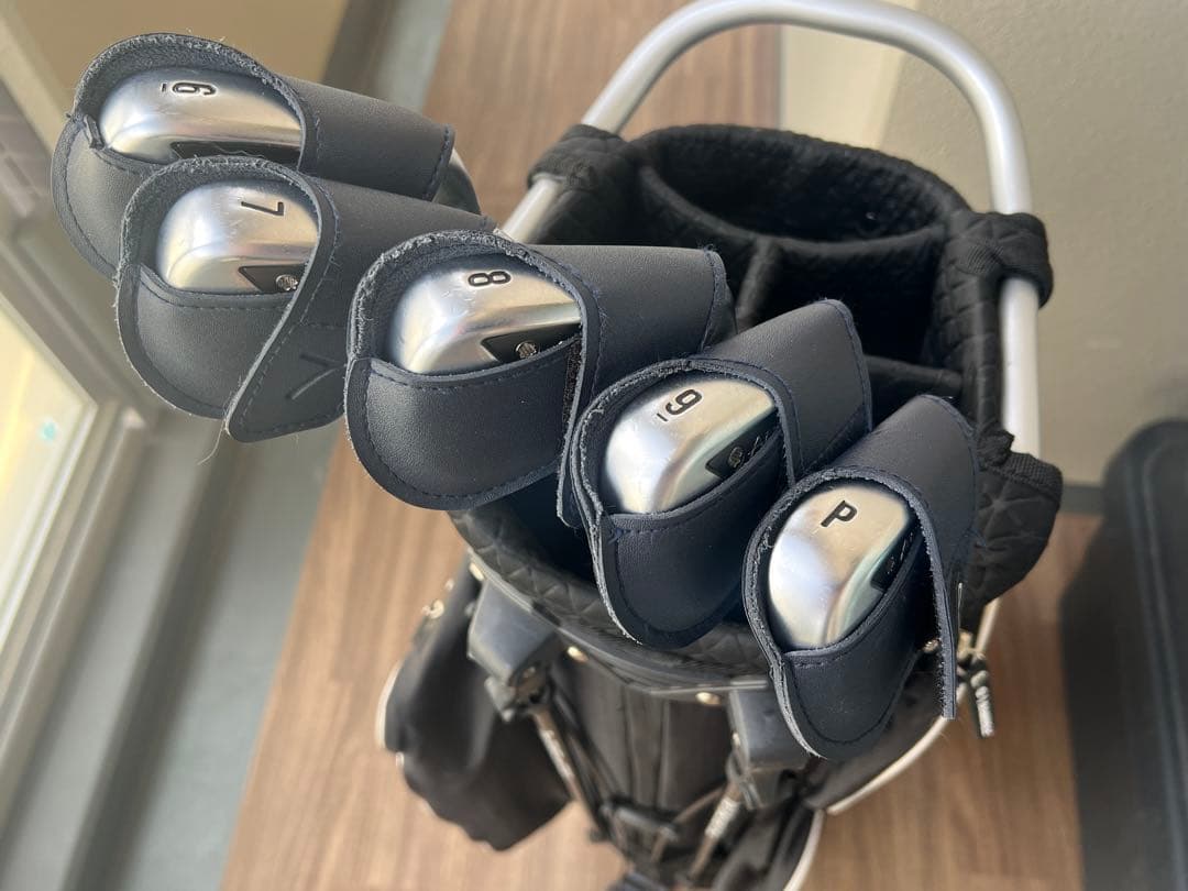 キャロウェイ　Ai300　アイアンセット　6～PW　ヘッドカバー付き