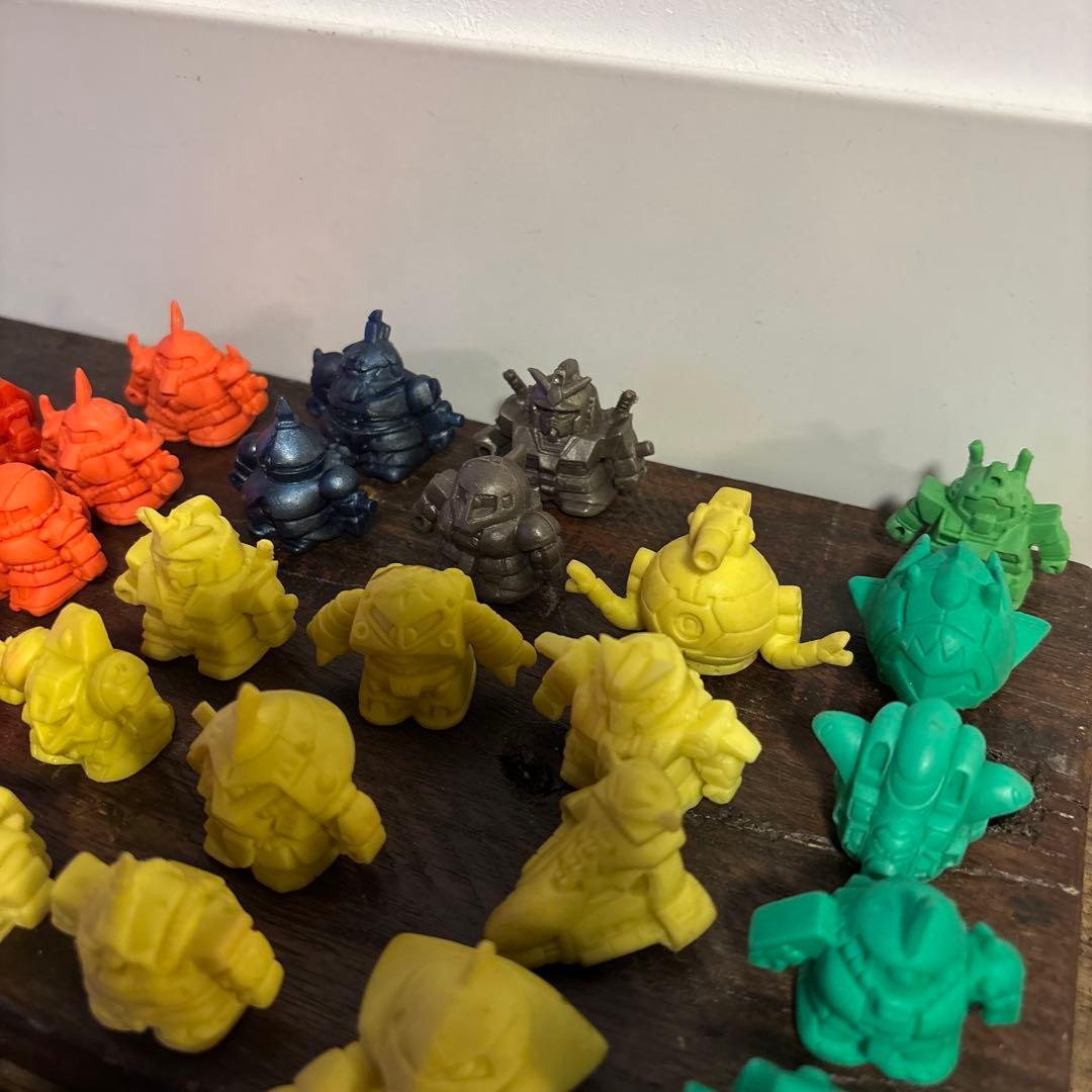 【まとめ売り】ガン消し ガンダム 昭和 レトロ ガチャ レア 初期 パーツ