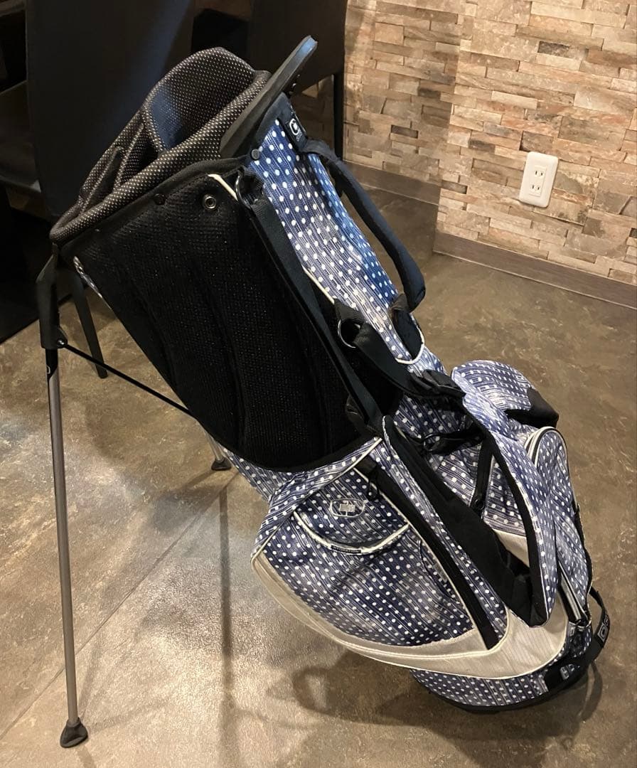 オジオ　キャディバック