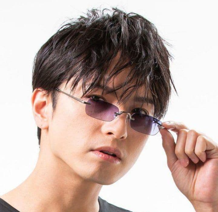 【公式販売・正規品・新品】呪術廻戦 五条悟モデル サングラス　プレミアムバンダイ