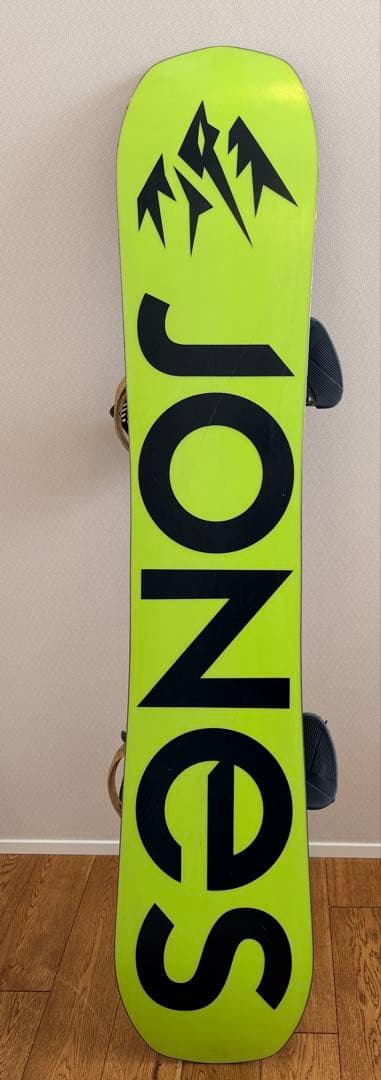スノーボード JONES Explorer 156 + Burton Malavita