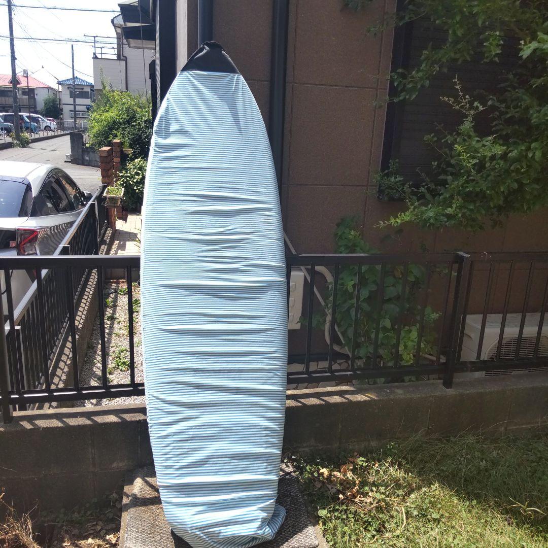 プレセボ　フィッシュクエスト2 5.10フィン4枚、ニットケース付き