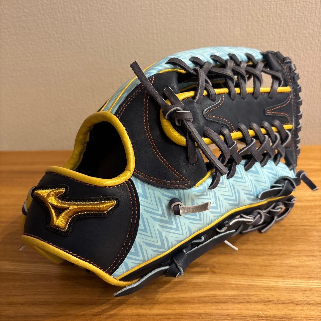 ミズノプロ　軟式用　グラブ　グローブ　外野　定価47,300円　限定