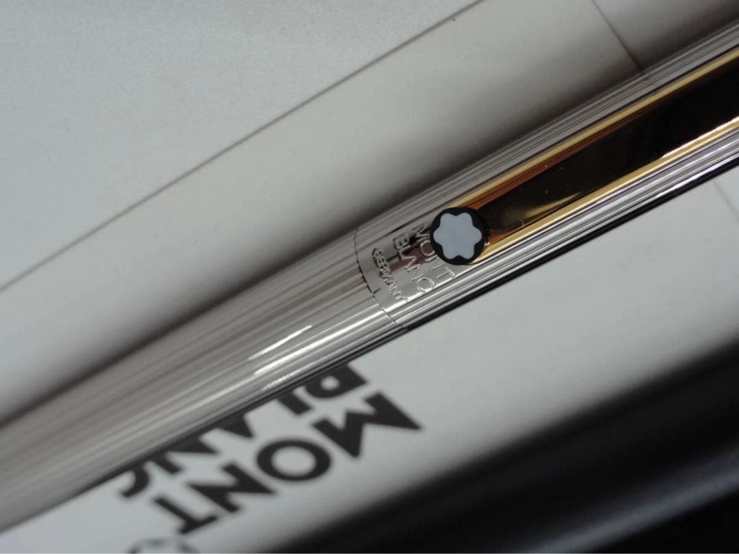 未使用に近い美品！総プラチナ張り価値あるSラインの最高峰No2929★モンブラン