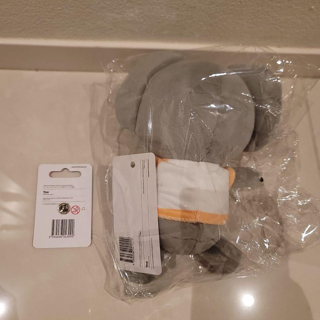 万博　オーストラリア館　コアラ人形、ピンバッジセット