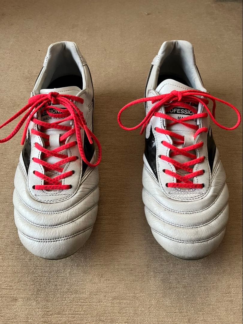 Mizuno Morelia サッカーシューズ 26センチ