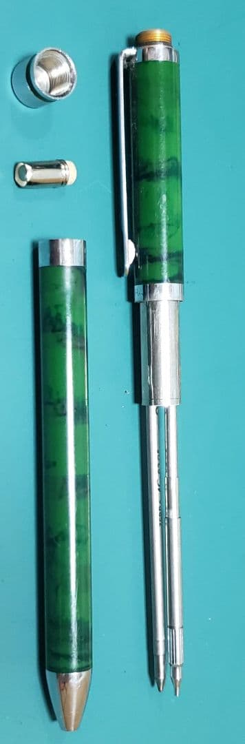 ゼブラ　シャーボ　漆　緑　中古品