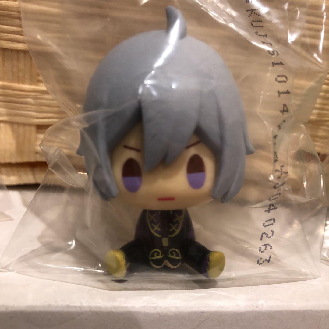 ツイステ　一番くじ　H賞　ディアソムニア　マレウス　リリア　シルバー　フィギュア