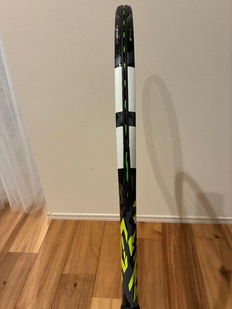 バボラ ピュアアエロ ラケット＆バッグG2 フェアウェイ レザーグリップ