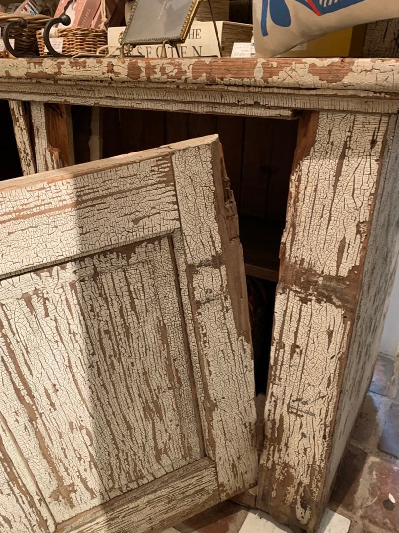 ⚫️NYモノ/アンティーク木製キャビネット/美品/特別追加加工/店舗什器等に是非