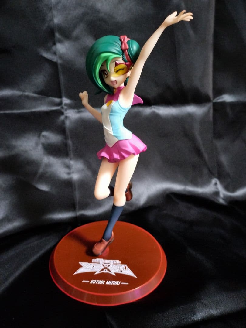 Yu-Gi-Oh! ZEXAL 観月小鳥 フィギュア AMAKUNI