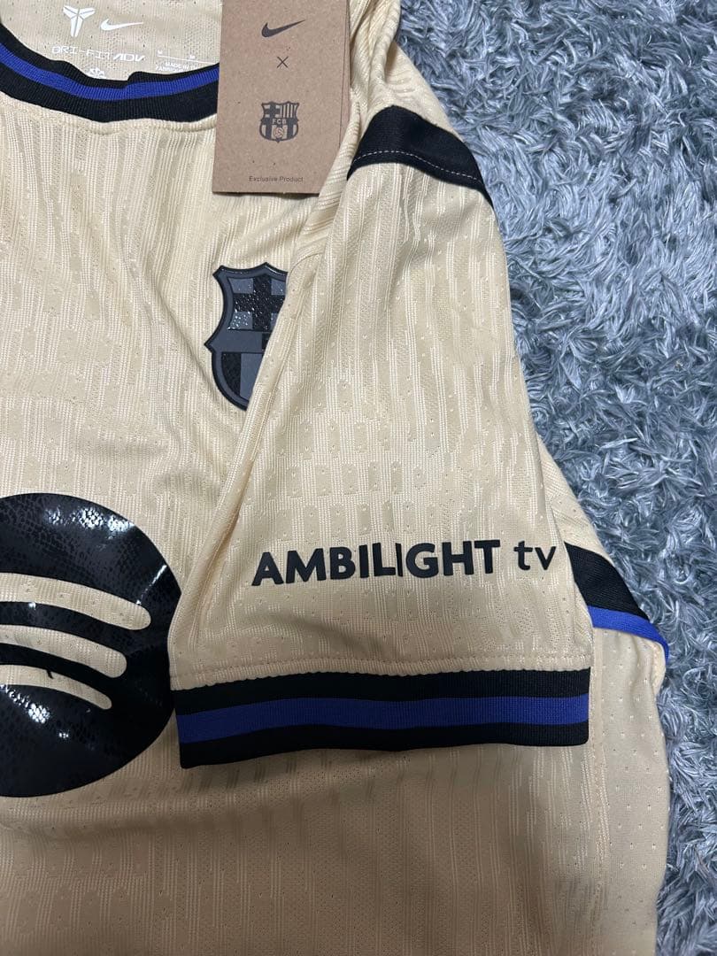 バルセロナ25-26 HAWAYユニフォームラミネヤマル Ｍサイズ