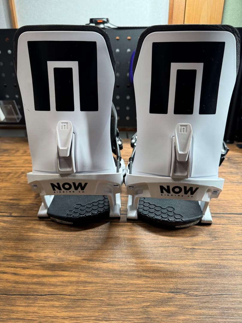 NOW select pro Mサイズ ビンディング ホワイト/ブラック