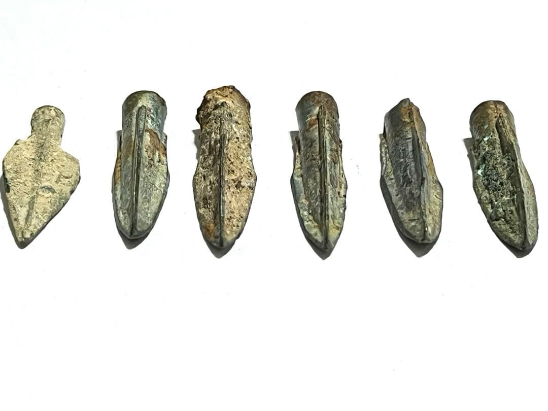 矢じりのセット　骨董