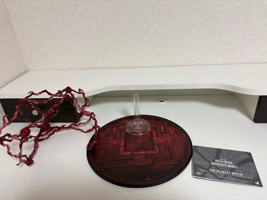 スカーレット・ウィッチ 1/6スケールフィギュア ボーナスアクセサリー付き