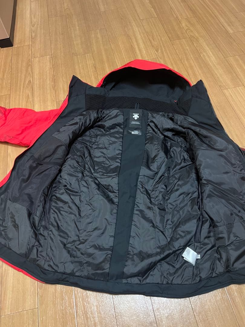DESCENTE デサント スキーウェア ジャケット 赤×黒 メンズ フード付き