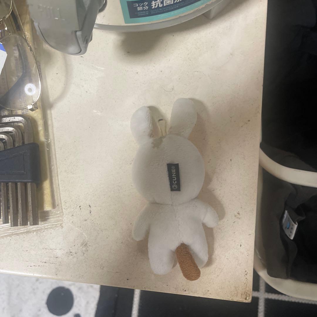 ミミーチン　うさぎのぬいぐるみ誰か買ってぺこ