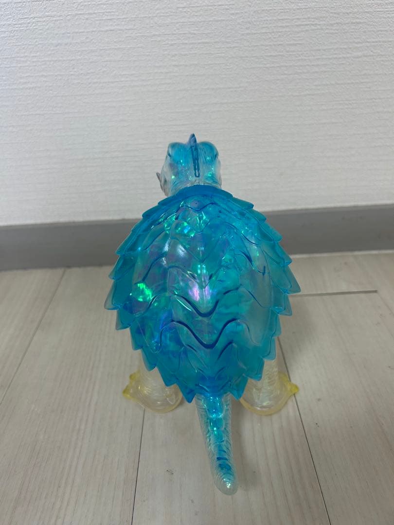 350がメラシリーズ。 透明、中にオーロラフィルムが入っています