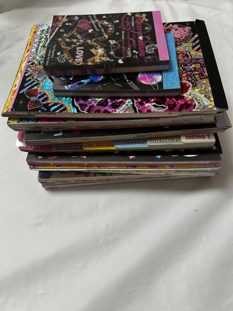 平成　レトロ　ファンシー　ピンク　デコ　音符　大量　11点　メモ帳　おまとめ売り