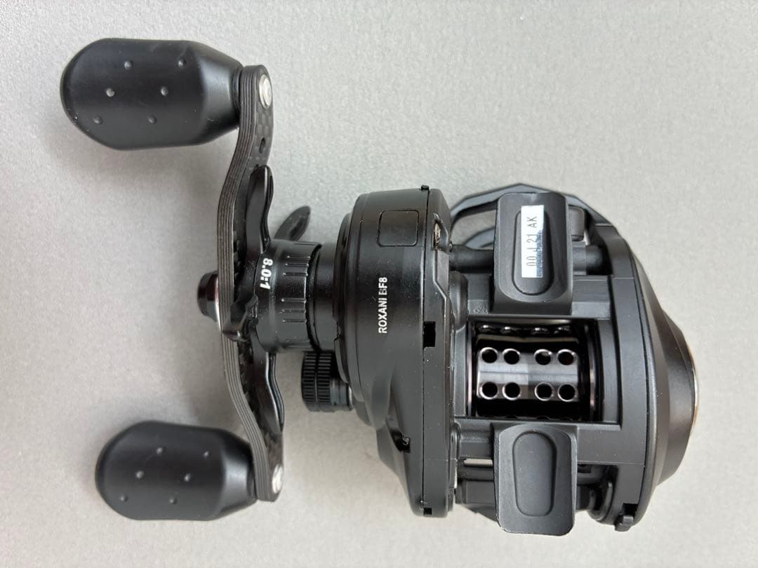 アブガルシア ロキサーニBF8-R 右巻き