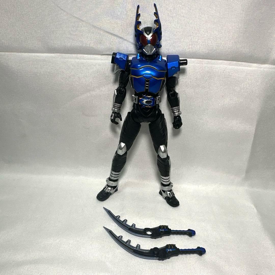 S.H.Figuarts（真骨彫製法） 仮面ライダーガタック　【箱なし】