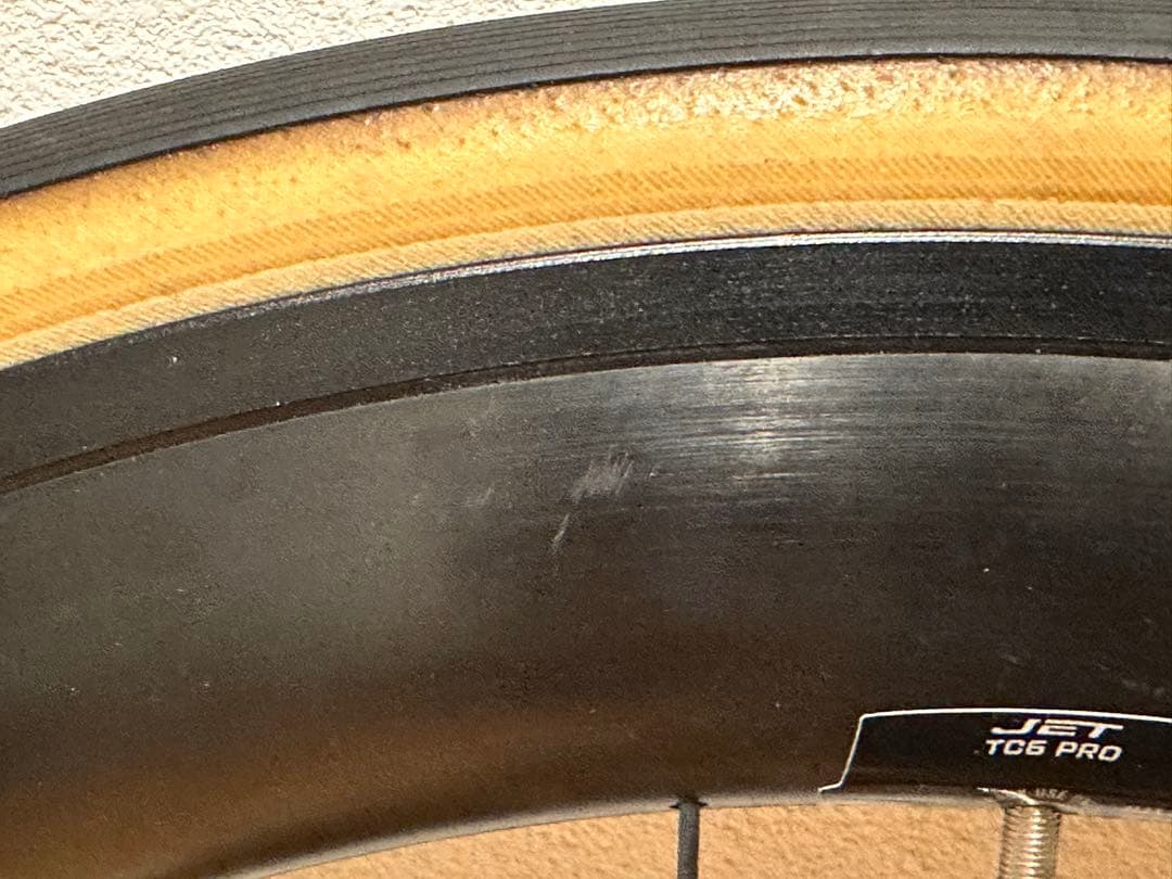 値交渉可　HED JET6 前後タイヤ・ノバコローナコグ付