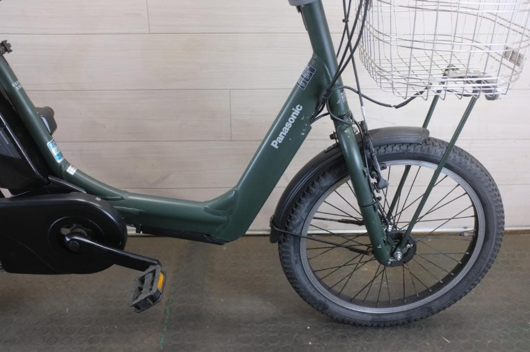 新基準★パナギュットアニーズ20インチ3段　13.2Ah（5点灯）充電器あり