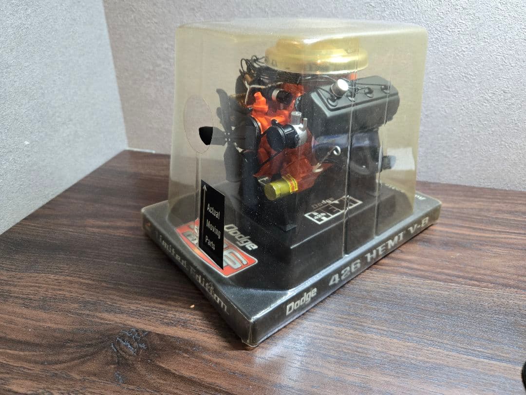 dodge hemi 426 エンジン模型