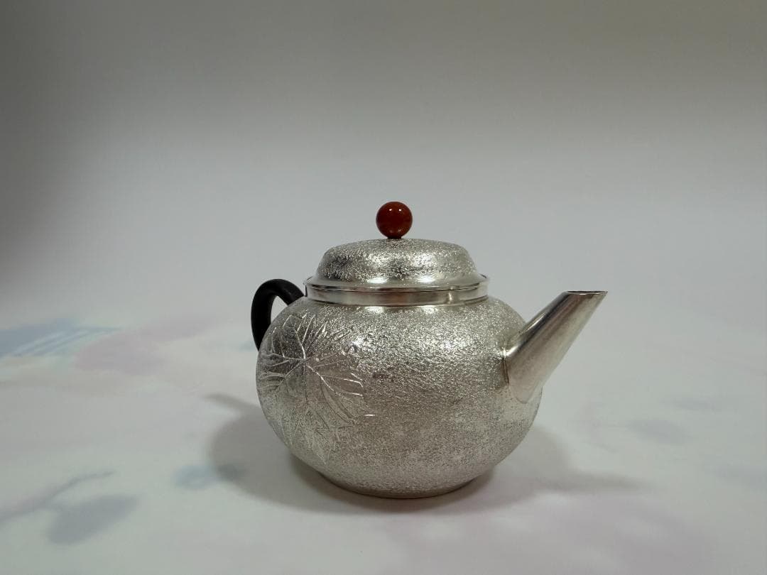 純銀製 葉文様 玉石摘 急須 銀瓶 煎茶道具