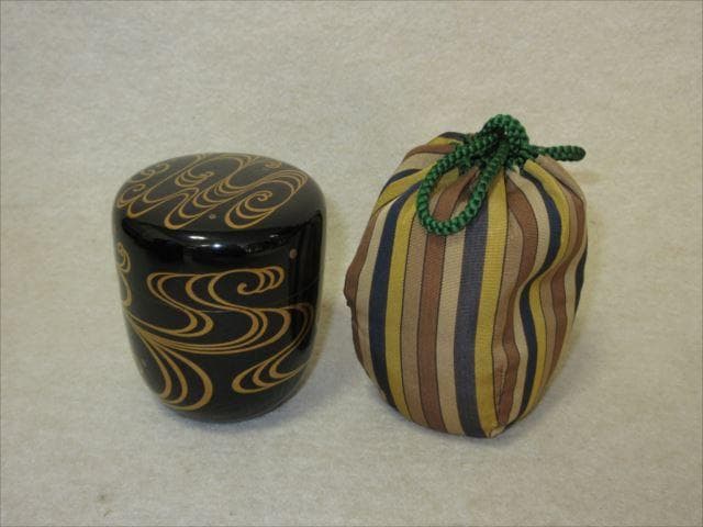 O11 ￼大幅値引き❗️名品 輪島塗 最高峰 【山下甫斎】作 波紋蒔絵 大棗