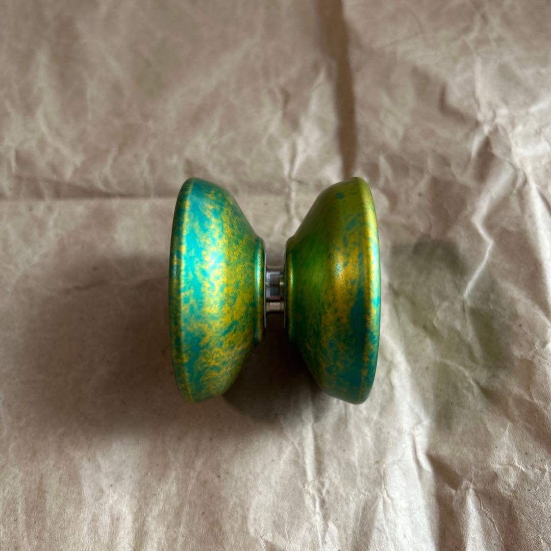 スーパーノヴァライト　ヨーヨーファクトリー