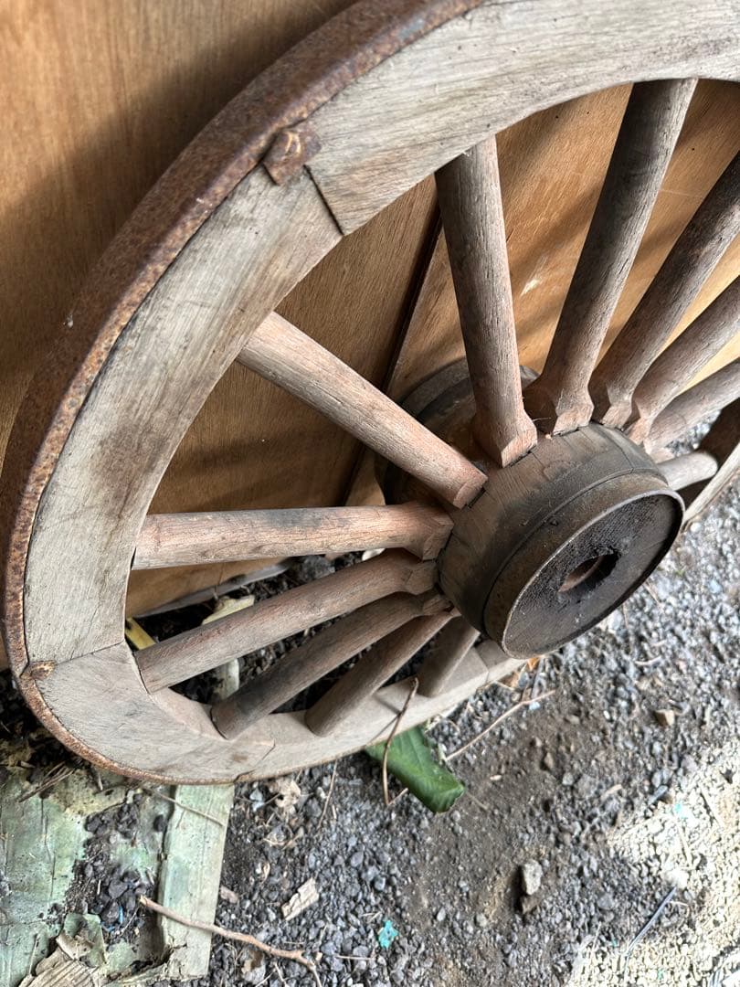 大八車　車輪　古民具　アンティーク　レトロ　ガーデニング
