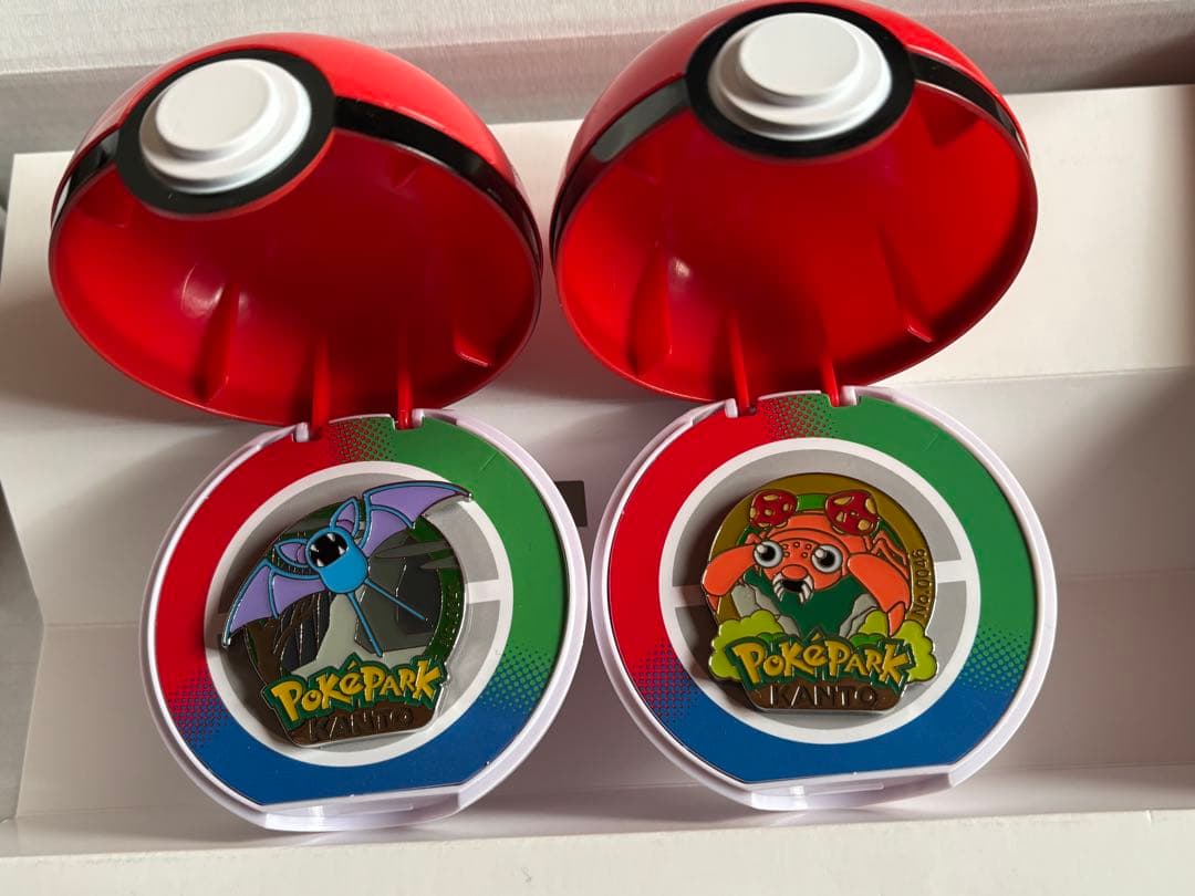 ポケパークカントーピンズ10個とプレミアムボール、シール、研究ノート、プァイル