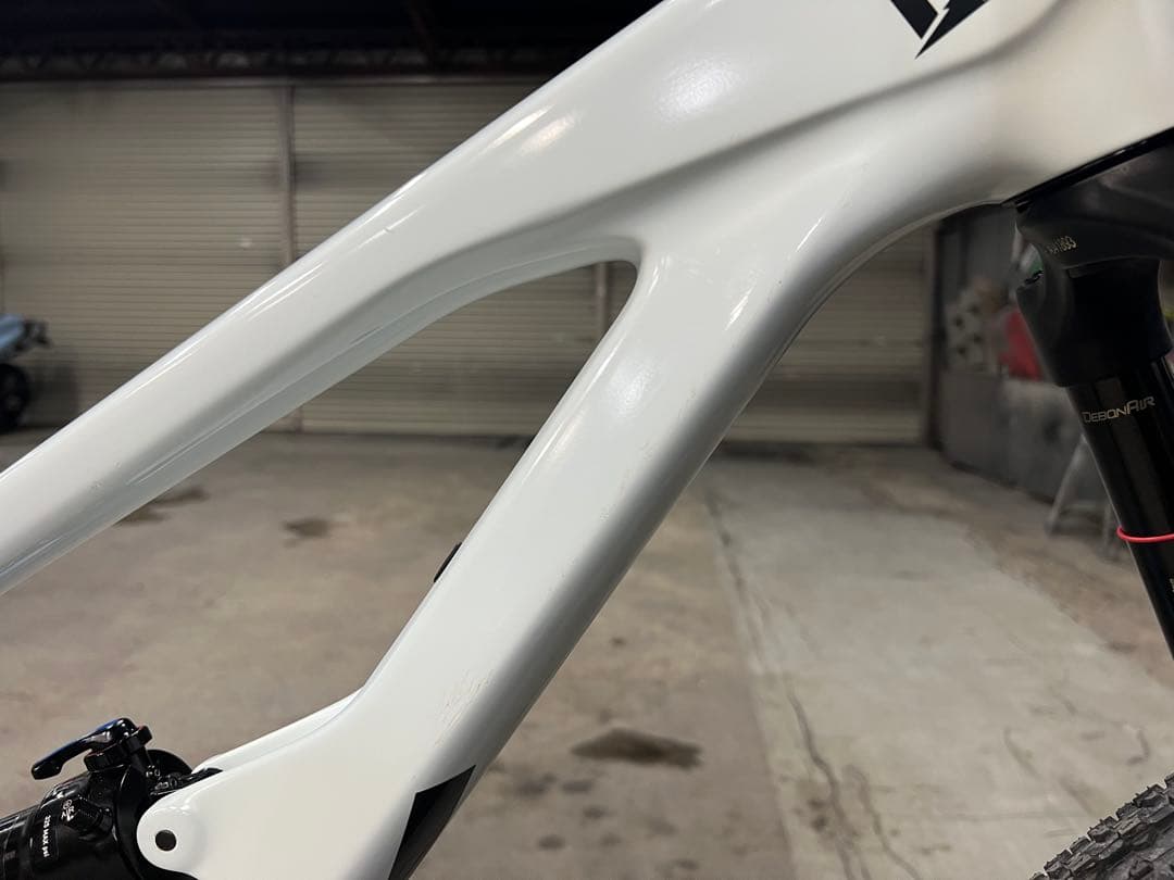 YT Jeffsy 29erフルサス フルカーボン boost規格 (送料無料)