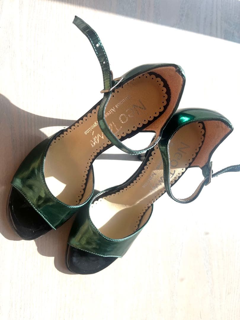 アルゼンチンタンゴシューズ　ネオタンゴ　美品　アルゼンチンタンゴ