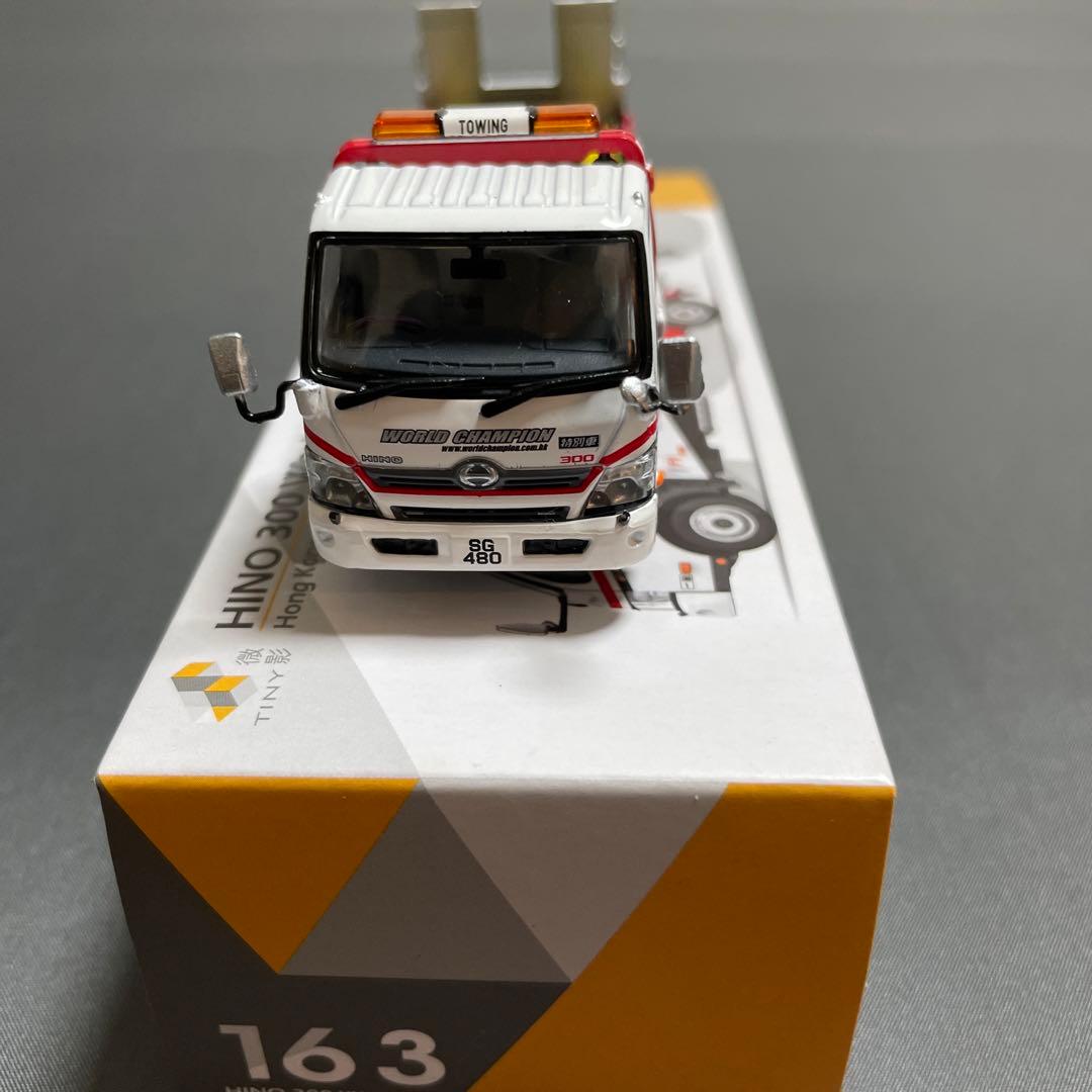 ミニカー HINO300 world champion flatbed tow truck