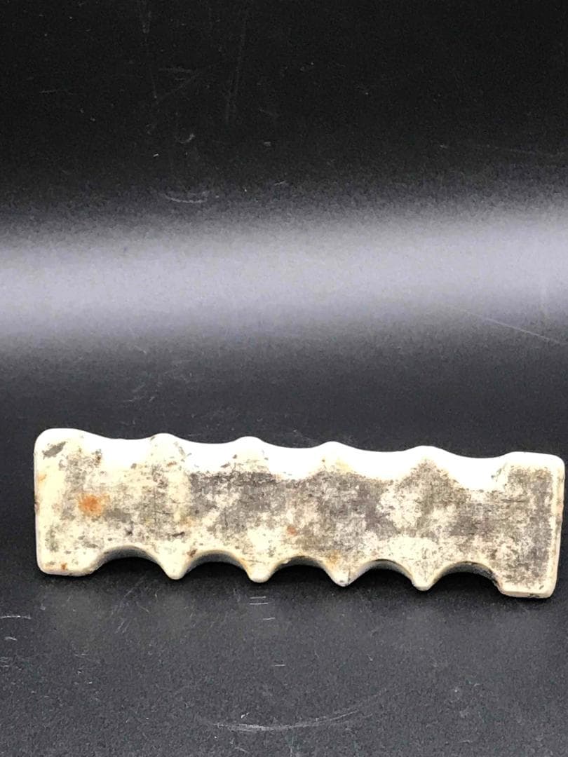 中国古玩　清時代　粉彩花紋　筆置き　筆架　文房具　書道具(F-39)