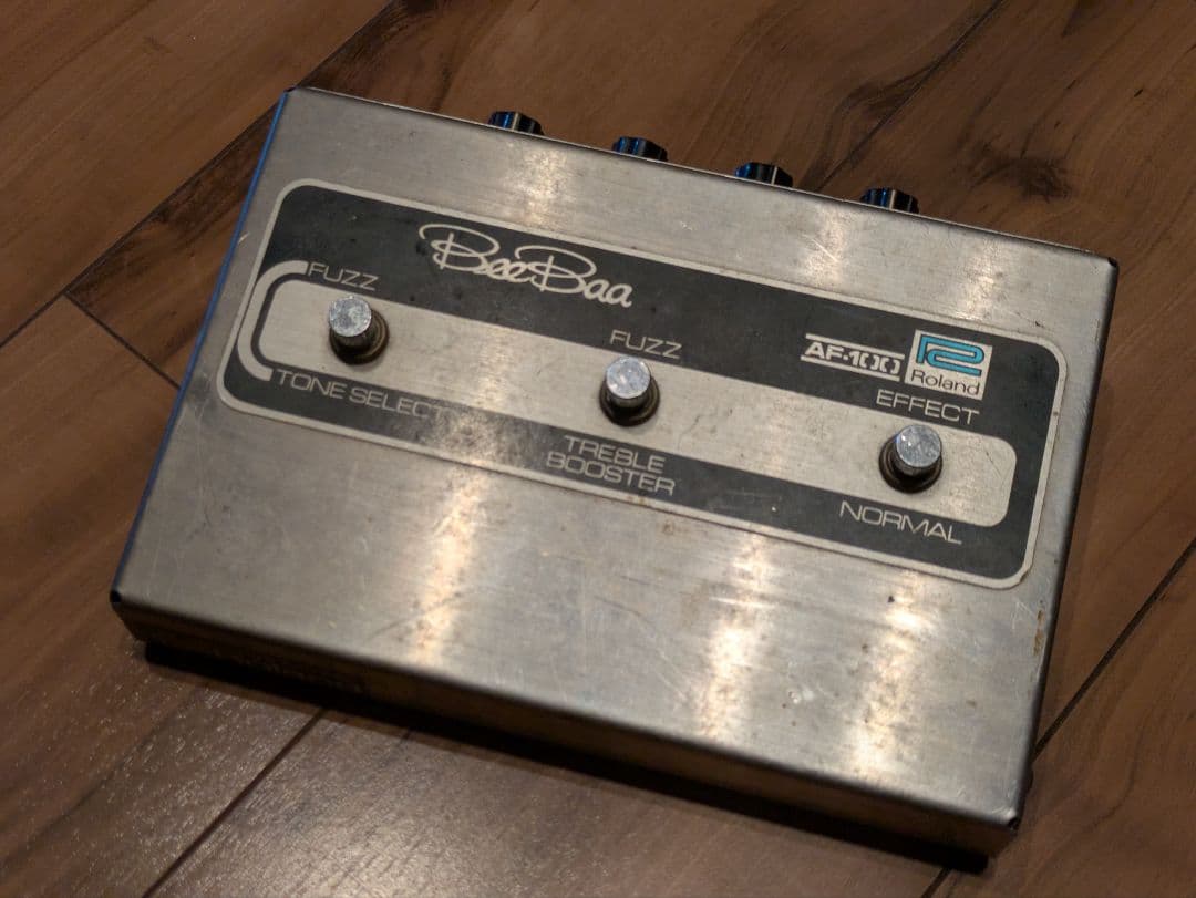 希少 Roland AF-100 Bee Baa Fuzz エフェクター