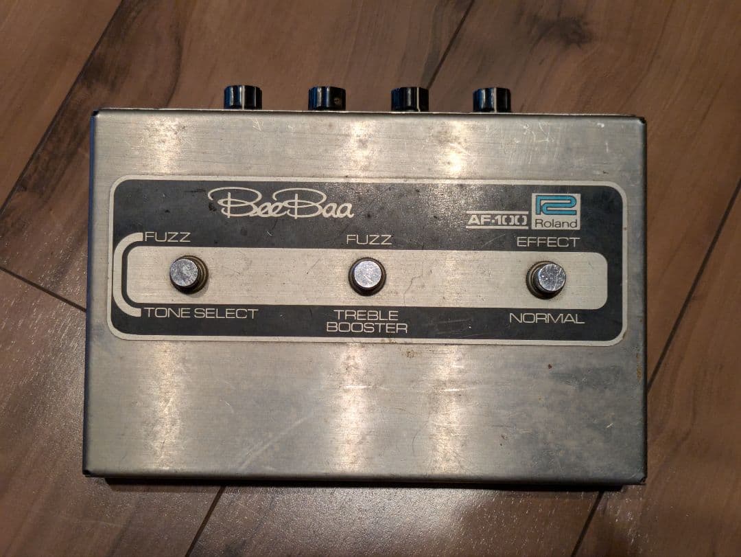 希少 Roland AF-100 Bee Baa Fuzz エフェクター