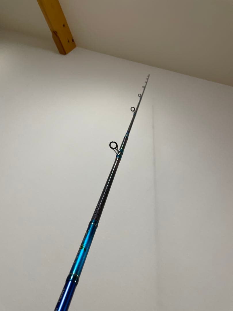 シマノ 青ワールドシャウラ 1703R-2 ブルーモデル