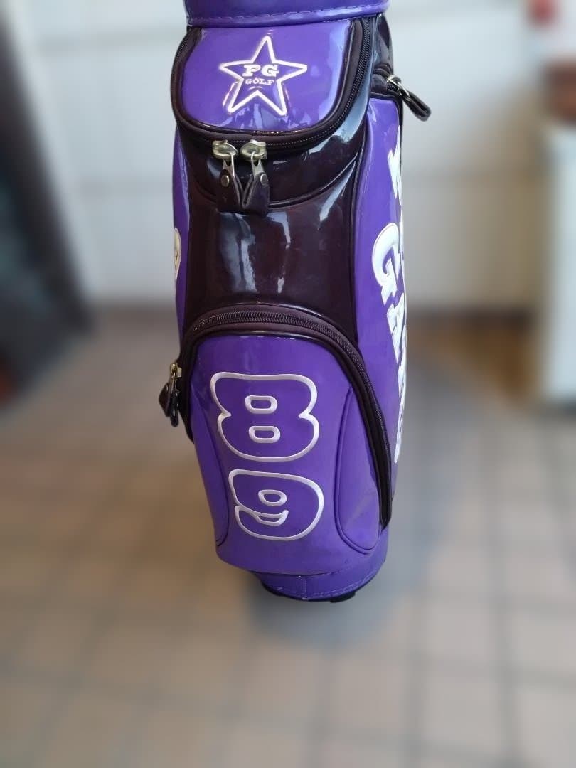 PEARLY GATES パープルのキャディバッグ