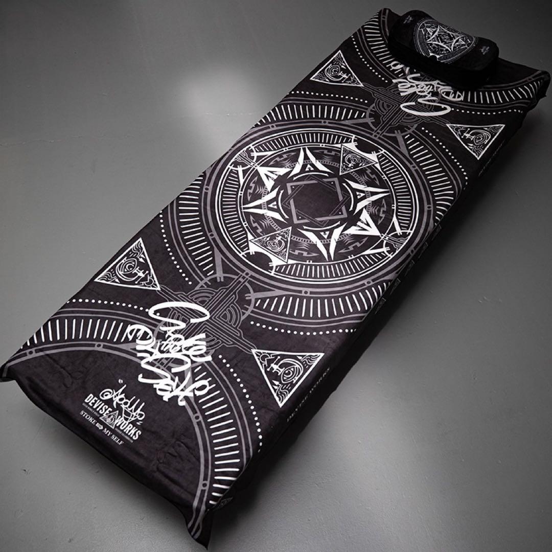 デバイスワークス　紋章柄　コット用ビッグタオル