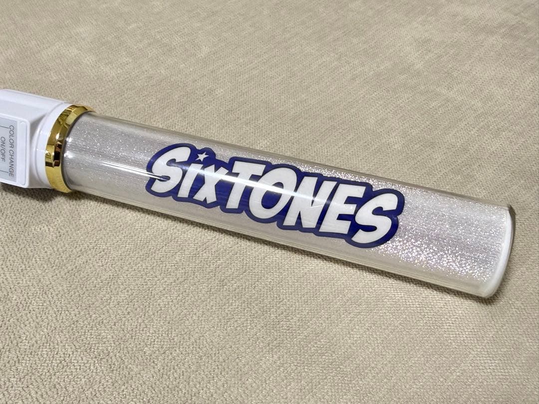 SixTONESキントレ　サマステ　ペンライト