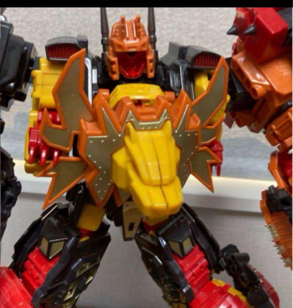 非正規 トランスフォーマー プレダキング風　巨大サイズ