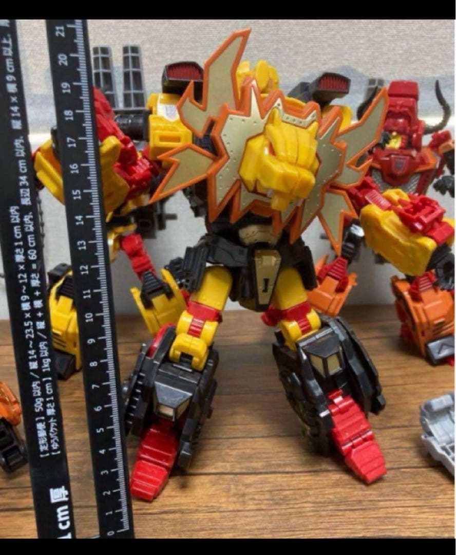 非正規 トランスフォーマー プレダキング風　巨大サイズ